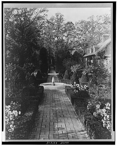 Tarihselfindings Fotoğraf: James Parmelee Evi, Resmi Bahçedeki Patika, Washington, DC, 1910-1948