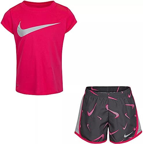 Nike Kız Çocuk Grafik Baskılı Tişört ve Şort 2 Parça Set